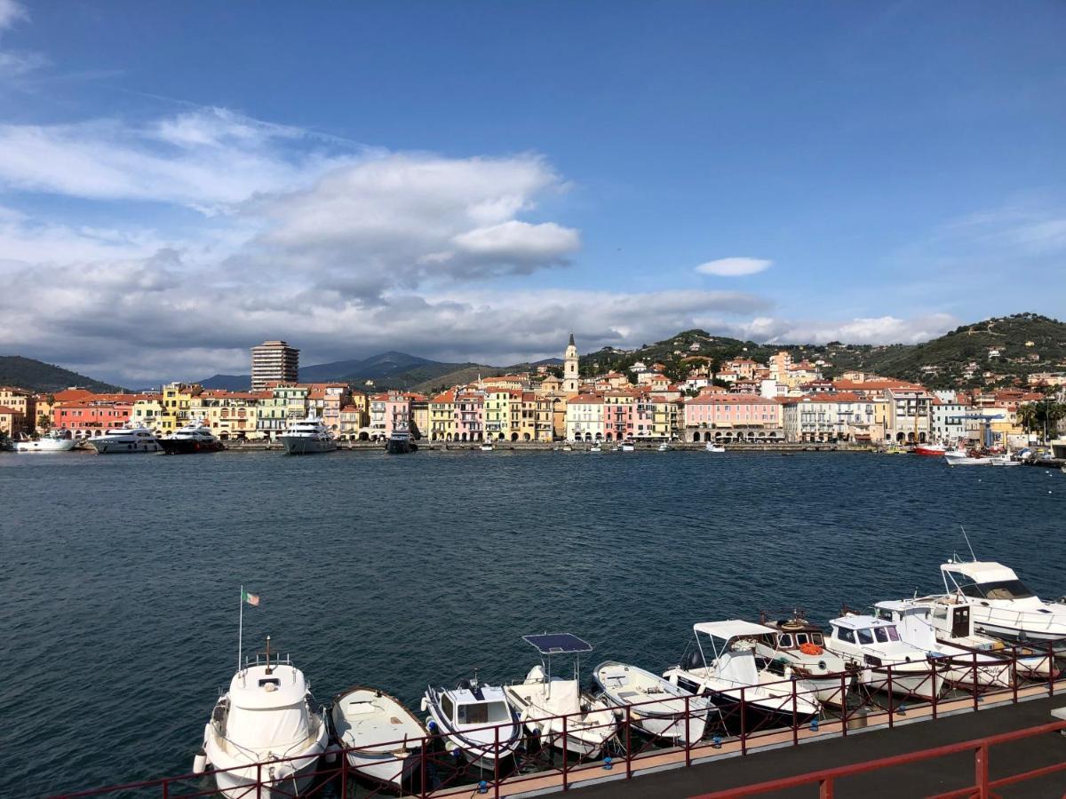 La Casa Di Marco Lejlighed Imperia Eksteriør billede